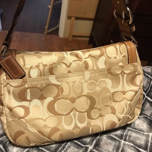 Purse Coach - Picture 2 of 7